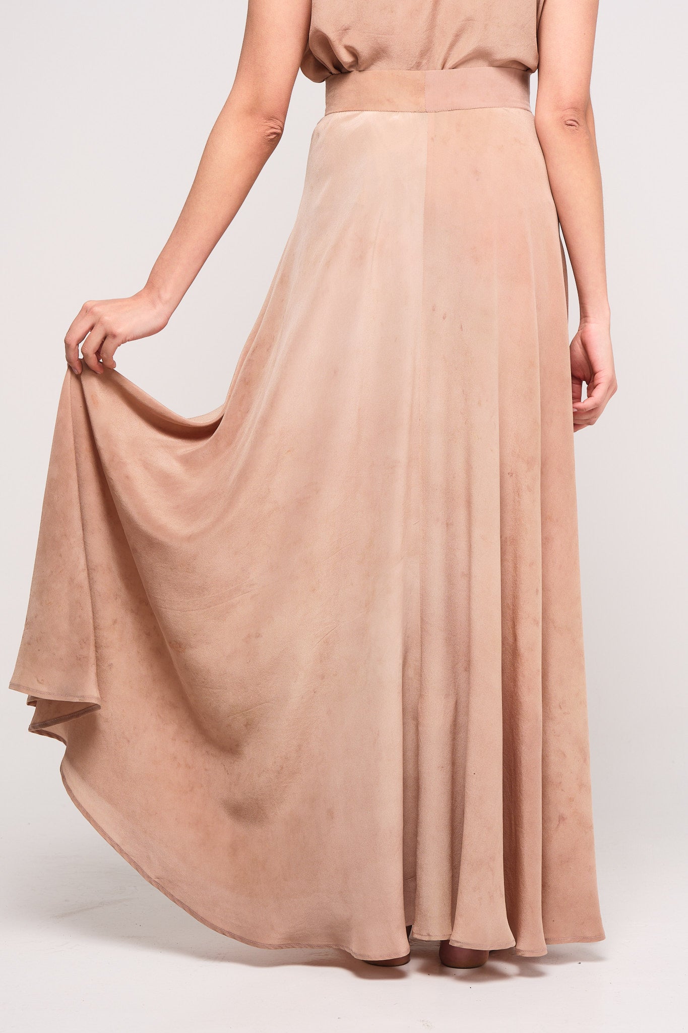 Hibiscus silk buttoned full-circle skirt